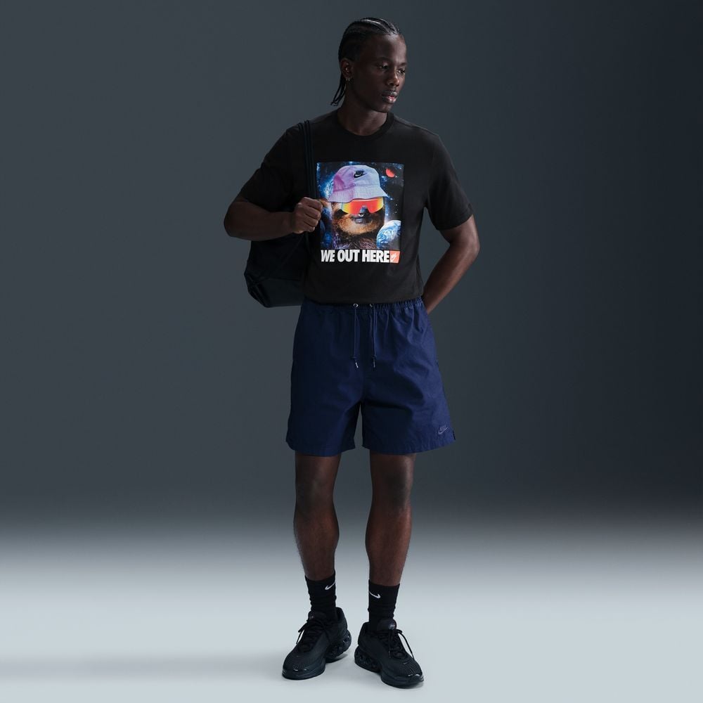 U NSW TEE OC PHOTO 1