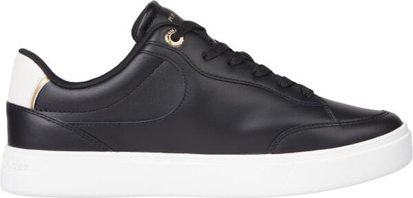 ESSENTIAL CHIC COURT SNEAKER