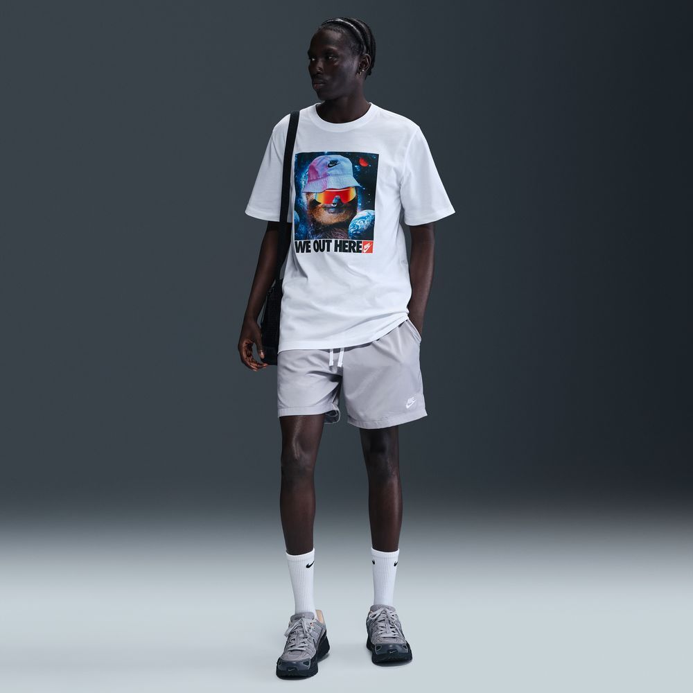 U NSW TEE OC PHOTO 1