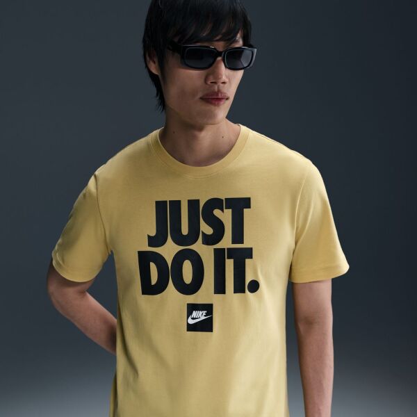 M NSW TEE FRAN JDI VERBIAGE