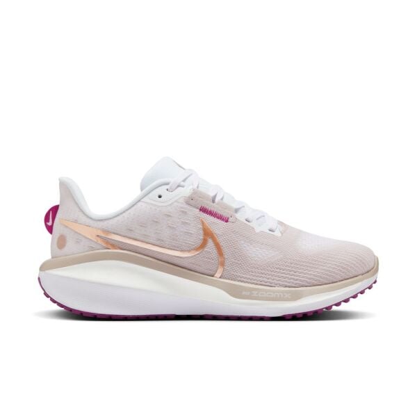 W NIKE VOMERO 17