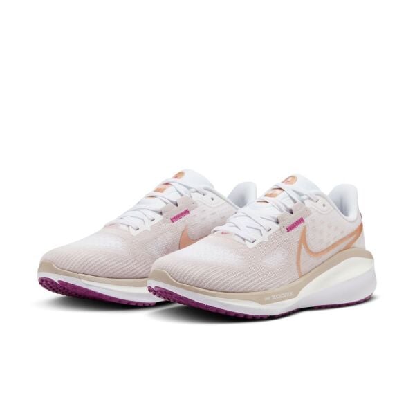 W NIKE VOMERO 17