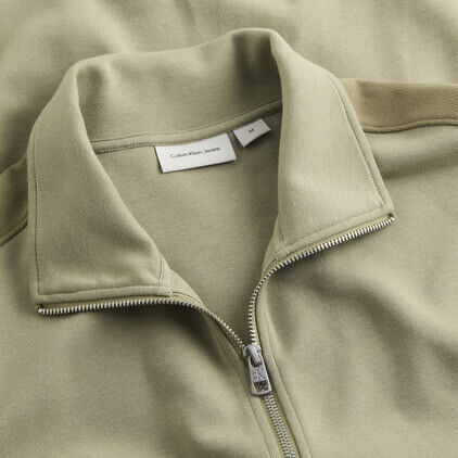 LOGO TAPE ZIP THROUGH