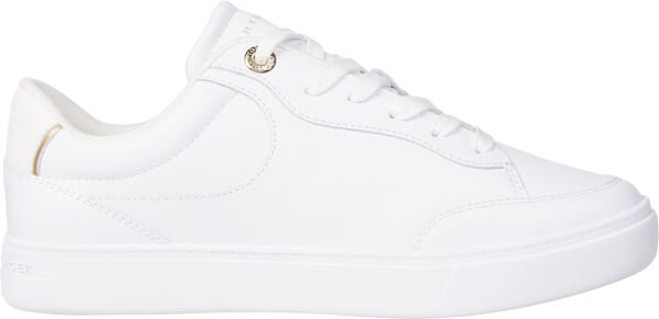 ESSENTIAL CHIC COURT SNEAKER