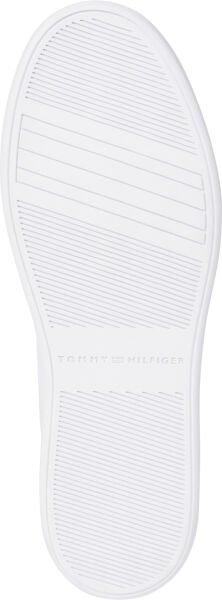 ESSENTIAL CHIC COURT SNEAKER