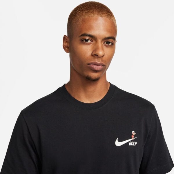 M NK TEE SWOOSH GOLF HO23