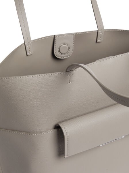 CK LINEAR MD SHOPPER_SAFFIANO