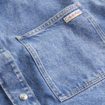 OVERSIZED LINEAR OVERSHIRT