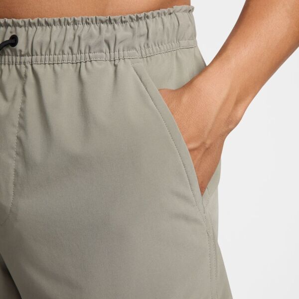 M NK DF UNLMTD SWOOSH SHRT 7UL