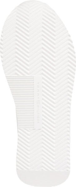 ELEVATED ESSENT RUNNER MONOGRA