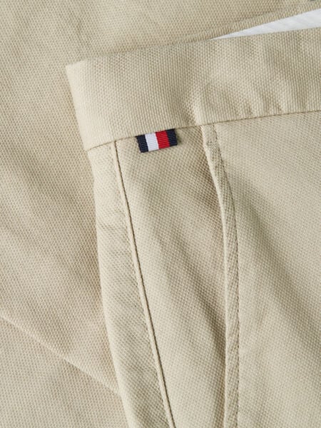 BLEECKER HONEYCOMB STRUCTURE