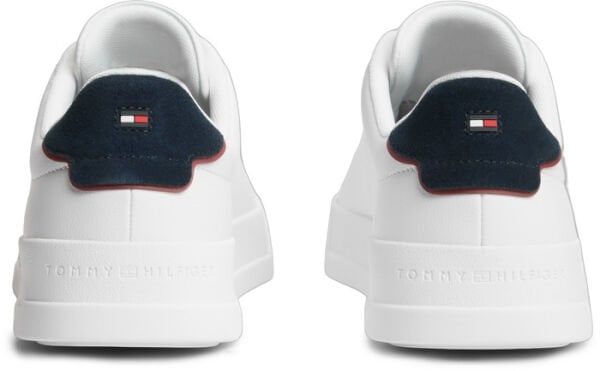 TH COURT LTH DETAIL ESS