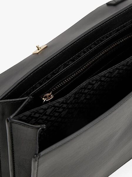 TH HERITAGE FLAP SATCHEL