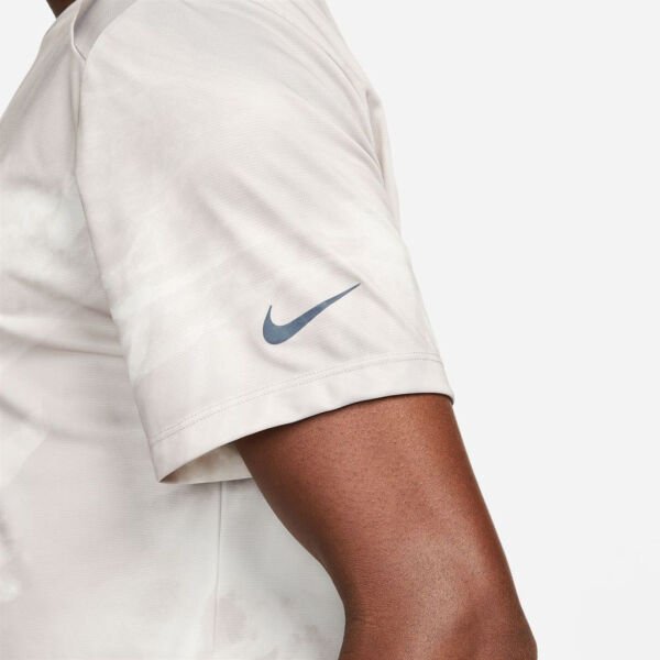 M NK DF RUN DVN RISE 365 SS