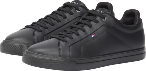 ICON COURT LIGHT ESS