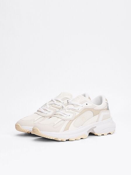 TH MODERN RUGGED RUNNER