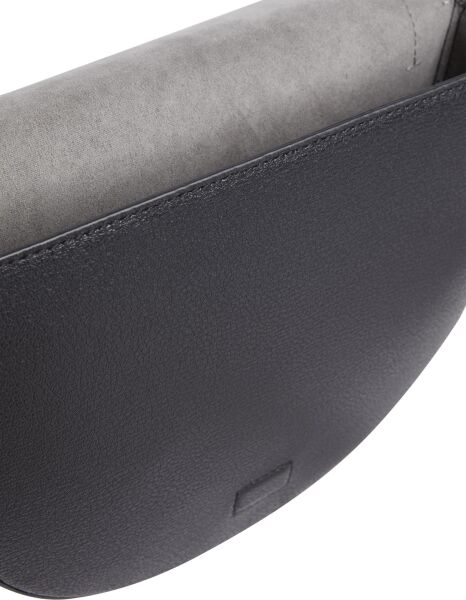 MINIMAL MONOGRAM SADDLE22