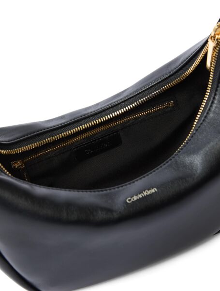 PINCHED SOFT CRESCENT SM
