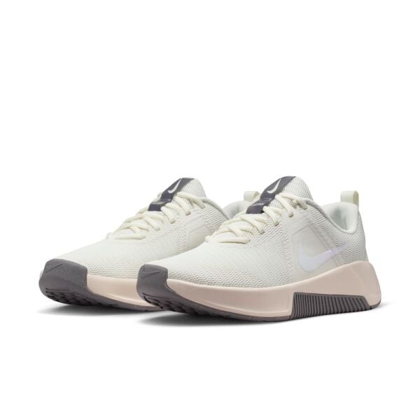 W NIKE MC TRAINER 3