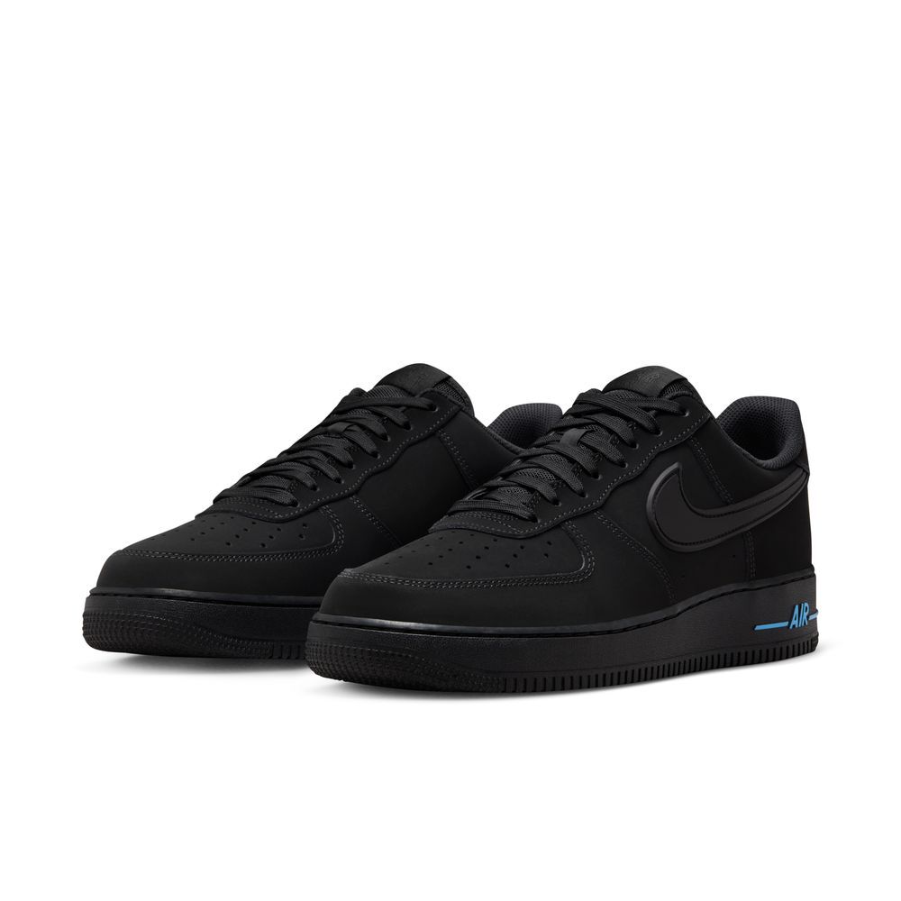 NIKE AIR FORCE 1 '07
