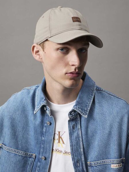 6 PANEL SM MONOLOGO PATCH CAP