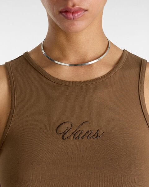 Small Staple Fitted Crop Tank