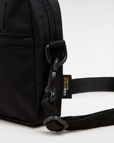 Bail Shoulder Bag