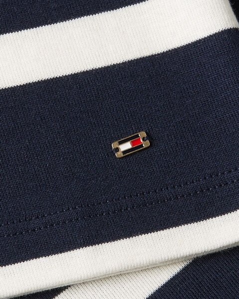 GOLD BUTTON MDRN C-NK SS TEE