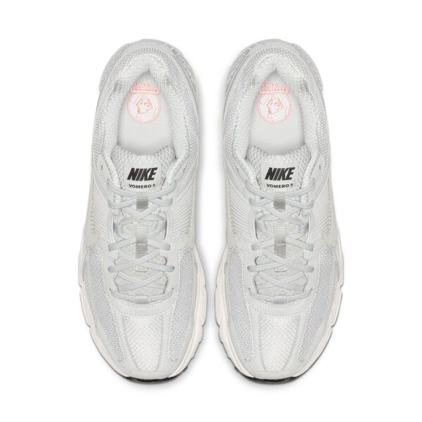 NIKE ZOOM VOMERO 5 Beyaz - 41