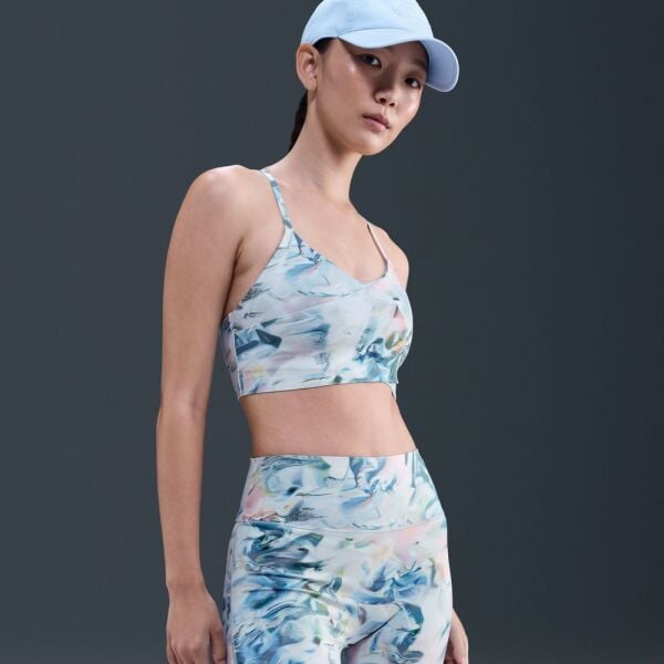 W NK UNVRS DF HR 8IN SHRT SFG