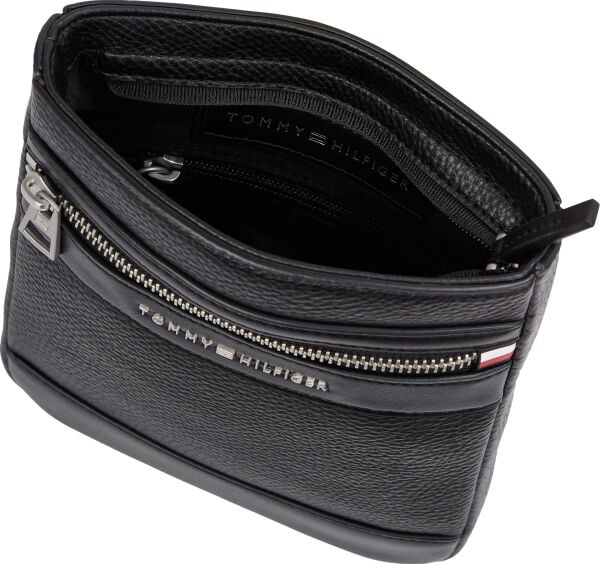 TH CENTRAL MINI CROSSOVER