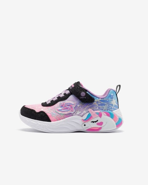 UNICORN DREAMS