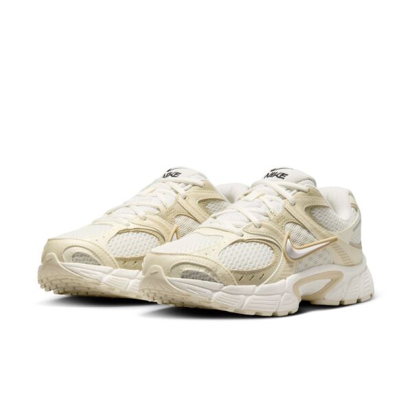 W NIKE V5 RNR SE