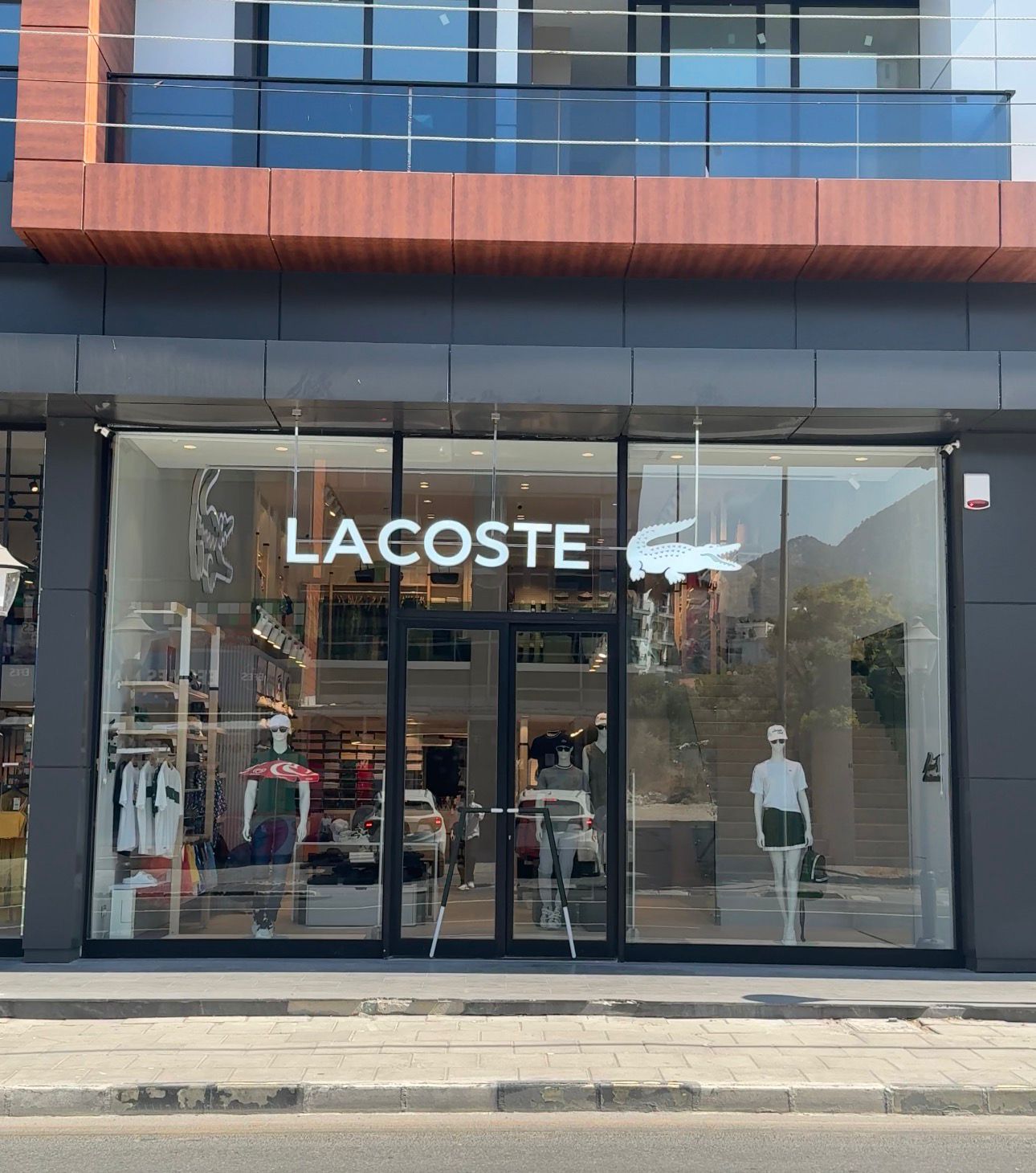 LACOSTE GİRNE